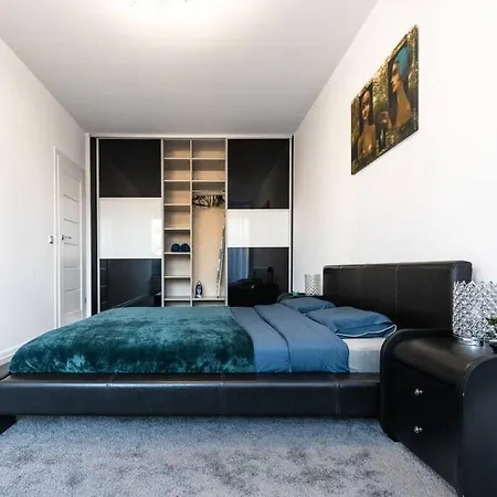 Center Pearl 2 Bedroom Easy Check-in * Klaipėda