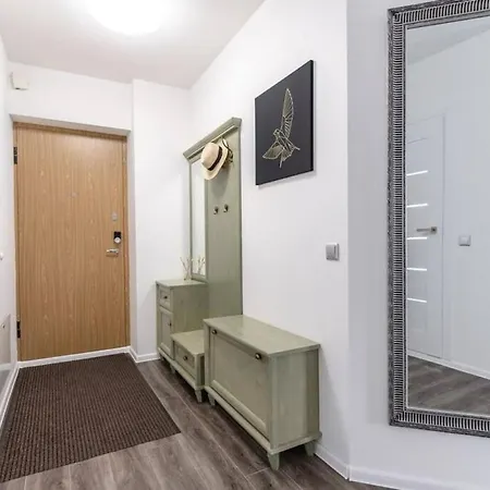 Center Pearl 2 Bedroom Easy Check-in